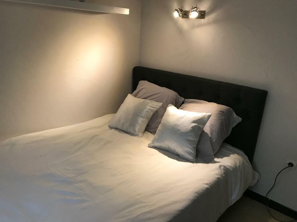Studio 2 Pers En Vieille Ville Parking Gratuit - By La Source D'Orfee Μπουλόν-Σιρ-Μερ Εξωτερικό φωτογραφία